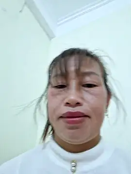 ngocngoc cute online show from December 22, 2025, 9:45 pm