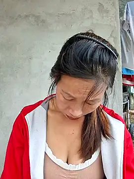 ngocngoc cute online show from July 28, 2026, 2:07 am