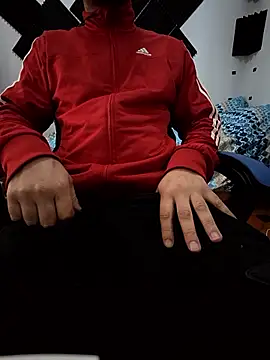 Snapshot of elitefoot chatting on January 13, 2026, 3:39 pm elitefoot online show from January 13, 2026, 3:39 pm