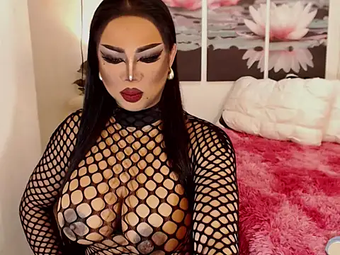 TRANSLUNAA online show from September 22, 2025, 4:14 am