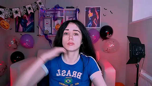 Snapshot of riley_sanders chatting on October 24, 2025, 9:17 am riley sanders online show from October 24, 2025, 9:17 am