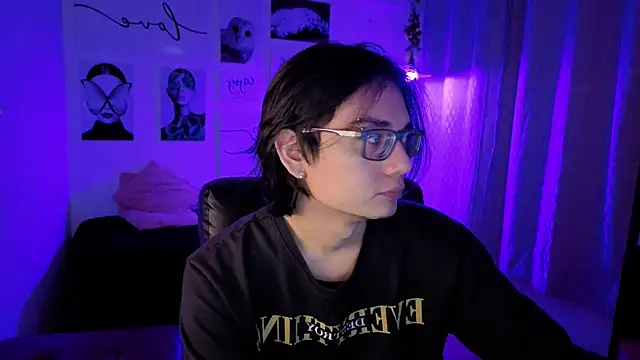 davoxer online show from February 4, 2026, 3:23 am