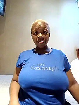 Snapshot of missboobiesSA chatting on April 21, 2026, 10:34 pm missboobiesSA online show from April 21, 2026, 10:34 pm