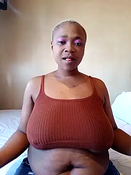 Snapshot of missboobiesSA chatting on May 11, 2026, 10:54 am missboobiesSA online show from May 11, 2026, 10:54 am