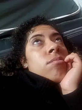 Snapshot of CATTALINAHOT chatting on February 24, 2026, 5:49 am CATTALINAHOT online show from February 24, 2026, 5:49 am