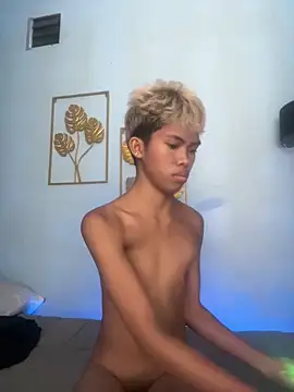 Snapshot of urcumjp chatting on February 20, 2026, 6:26 am urcumjp online show from February 20, 2026, 6:26 am