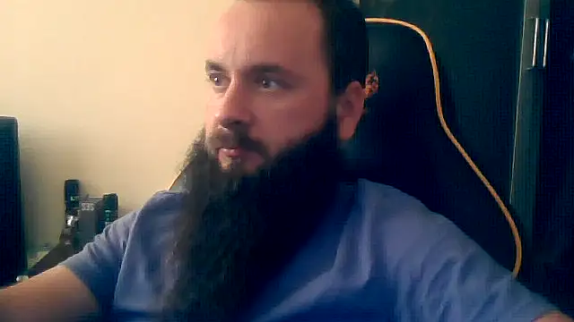 LondonMan1988 online show from May 14, 2026, 4:58 pm