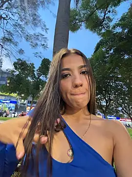 Snapshot of -juicy_ chatting on April 11, 2026, 11:09 pm -juicy online show from April 11, 2026, 11:09 pm