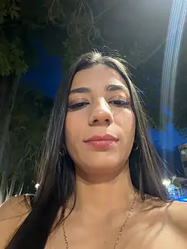 Snapshot of -juicy_ chatting on May 26, 2026, 11:34 pm -juicy online show from May 26, 2026, 11:34 pm