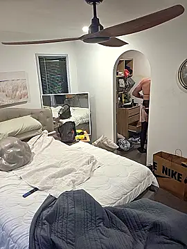 iamthepublickmasterbater online show from January 11, 2026, 7:02 am