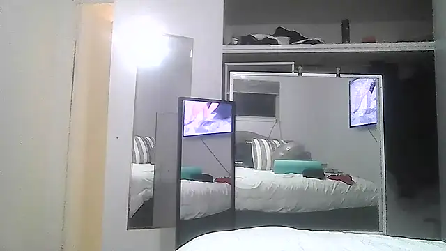 Snapshot of iamthepublickmasterbater chatting on July 16, 2026, 6:25 pm iamthepublickmasterbater online show from July 16, 2026, 6:25 pm
