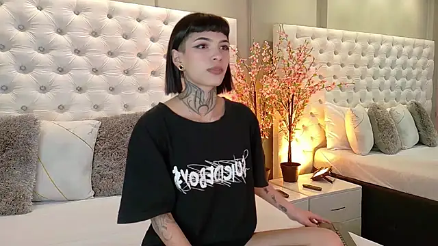 aa lunit online show from September 18, 2025, 1:13 pm