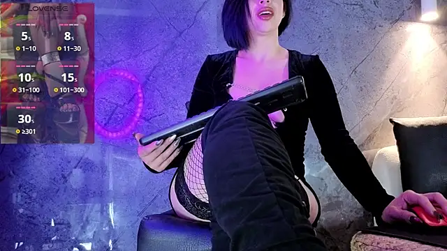 Anxelica Macondo  online show from March 22, 2026, 1:14 pm