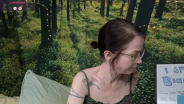 kohlbird online show from October 3, 2025, 4:31 am