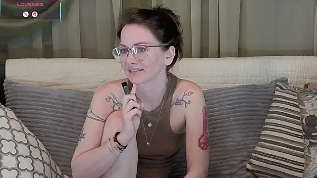 kohlbird online show from February 12, 2026, 4:07 am