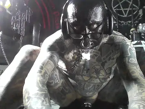 Snapshot of object857 chatting on November 30, 2025, 9:24 am object857 online show from November 30, 2025, 9:24 am