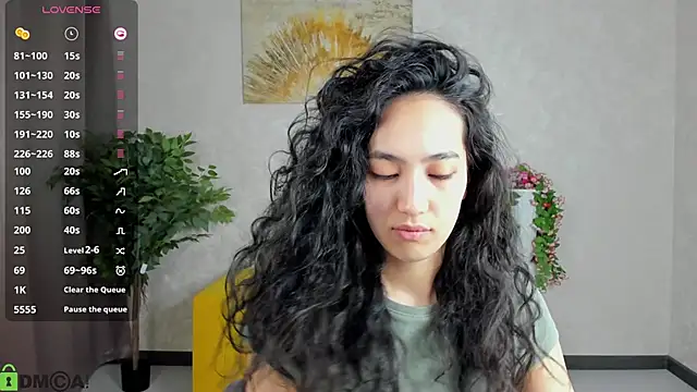 FlirtyAura online show from March 4, 2026, 3:45 am