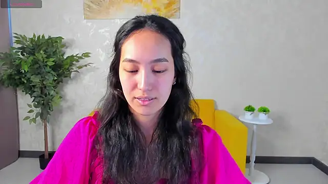 FlirtyAura online show from April 11, 2026, 7:45 am