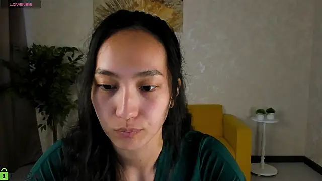 Snapshot of FlirtyAura chatting on May 11, 2026, 11:38 am FlirtyAura online show from May 11, 2026, 11:38 am