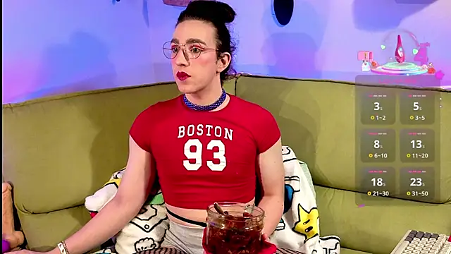 Snapshot of Zesty_Peach chatting on October 23, 2025, 1:54 pm Zesty Peach online show from October 23, 2025, 1:54 pm