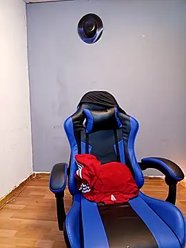 jhonny thes28 online show from February 26, 2026, 9:52 am