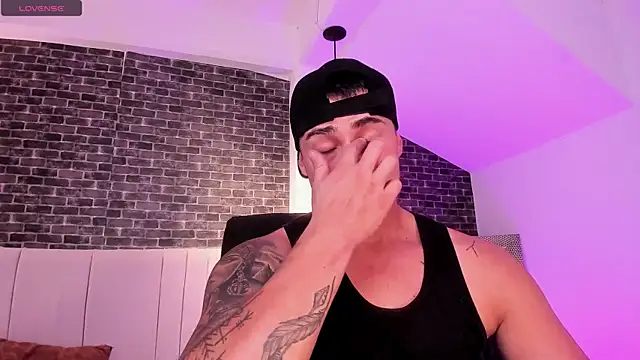 Snapshot of connorsmiith chatting on February 10, 2026, 12:20 pm connorsmiith online show from February 10, 2026, 12:20 pm