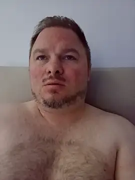 Snapshot of JayGirthy36 chatting on July 31, 2026, 7:41 am JayGirthy36 online show from July 31, 2026, 7:41 am