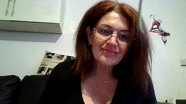 Snapshot of RubyyRosee chatting on May 13, 2026, 5:27 am RubyyRosee online show from May 13, 2026, 5:27 am