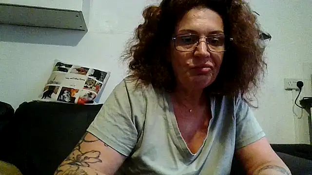 Snapshot of RubyyRosee chatting on May 27, 2026, 5:15 am RubyyRosee online show from May 27, 2026, 5:15 am