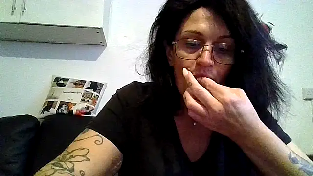 Snapshot of RubyyRosee chatting on June 3, 2026, 1:36 pm RubyyRosee online show from June 3, 2026, 1:36 pm