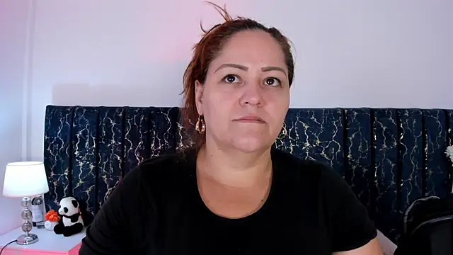 katte landerr online show from July 25, 2026, 12:58 pm