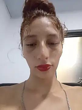 amelie sex online show from May 21, 2026, 7:43 pm