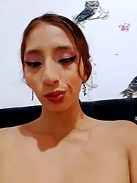 amelie sex online show from July 28, 2026, 5:01 pm