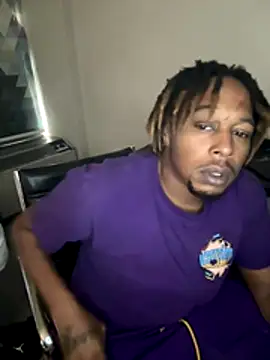 BigMfLuther online show from December 16, 2025, 6:13 pm