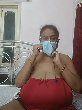 Snapshot of Barna_Love chatting on June 3, 2026, 2:08 pm Barna Love online show from June 3, 2026, 2:08 pm