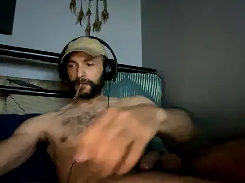 majorb121 online show from November 13, 2025, 7:24 pm