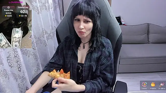 MistyDark online show from July 28, 2026, 8:52 pm
