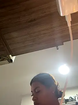 AmberMoss1 online show from October 2, 2025, 11:06 am