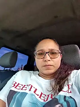 Snapshot of kityhello chatting on February 4, 2026, 3:29 pm kityhello online show from February 4, 2026, 3:29 pm