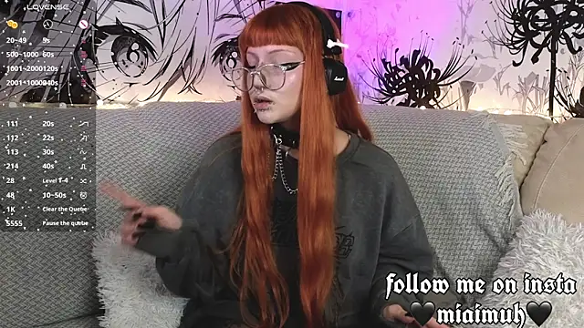 mia  yui online show from April 24, 2026, 9:17 pm