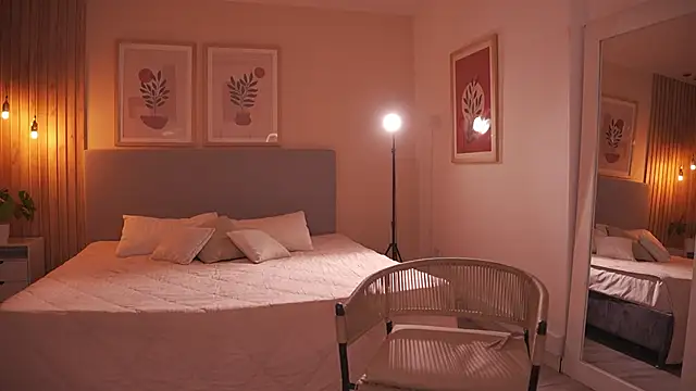 Carolart  online show from March 7, 2026, 9:23 pm