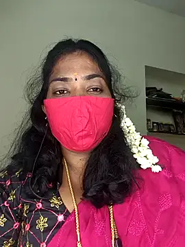 Snapshot of Tamil_Mithra chatting on November 8, 2025, 6:29 pm Tamil Mithra online show from November 8, 2025, 6:29 pm