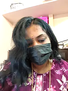 Snapshot of Tamil_Mithra chatting on November 13, 2025, 5:01 pm Tamil Mithra online show from November 13, 2025, 5:01 pm