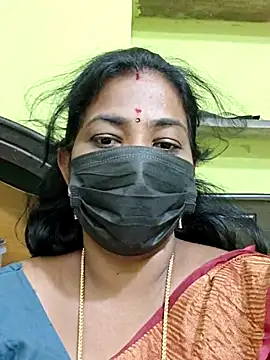 Snapshot of Tamil_Mithra chatting on February 13, 2026, 7:48 am Tamil Mithra online show from February 13, 2026, 7:48 am