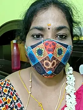 Snapshot of Tamil_Mithra chatting on May 18, 2026, 8:58 pm Tamil Mithra online show from May 18, 2026, 8:58 pm