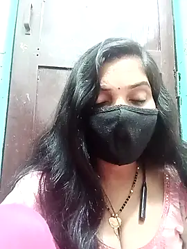 Payal-001 online show from December 17, 2025, 6:14 pm