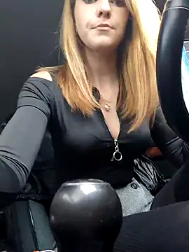 Snapshot of YOOUR_EVAA chatting on December 14, 2025, 7:03 am YOOUR EVAA online show from December 14, 2025, 7:03 am