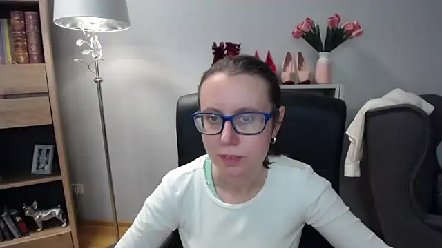 sweetxLizzy online show from December 23, 2025, 5:38 am