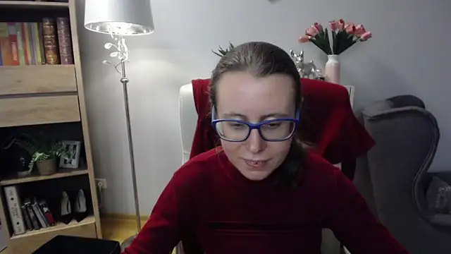 Snapshot of sweetxLizzy chatting on March 16, 2026, 5:44 am sweetxLizzy online show from March 16, 2026, 5:44 am