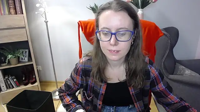 Snapshot of sweetxLizzy chatting on March 23, 2026, 5:22 am sweetxLizzy online show from March 23, 2026, 5:22 am
